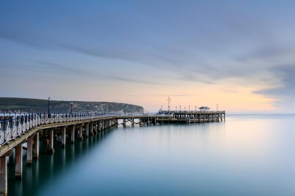 Louisa Lodge & Purbeck House Hotel สวาเนจ ภายนอก รูปภาพ